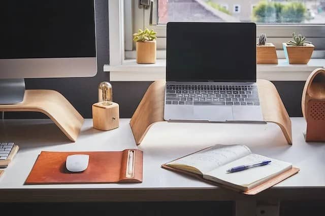 9 Exciting Opportunities to Work From Home